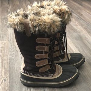 Sorel winter boots
